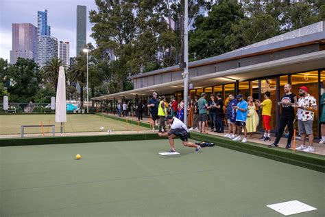 city of melbourne bowling club.